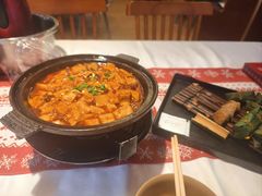 -刘姐啤酒鱼民族演艺餐厅(西街总店)