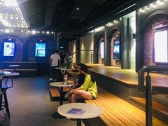 -CGV影城(滨江天街IMAX店)