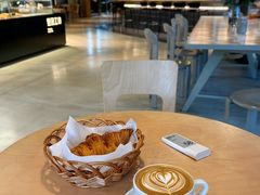 -麦田工坊(月湖店)