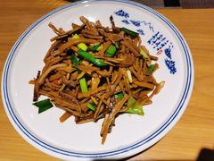 -徽味大班(定慧桥店)