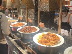 -黑金·寻焰自助百汇·烤肉·火锅(中街店)