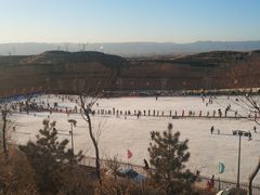 -采薇庄园四季滑雪场