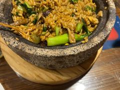 也菌牛肉石烧炒饭-西缘牛排(荟聚购物中心店)