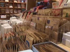 -猫的天空之城概念书店(印象城购物中心店)