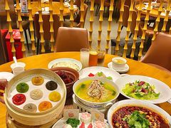 -乐忻皇朝(上海中心大厦店)