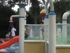 -七彩云南古滇温泉山庄