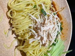 鸡丝凉面-麻六记(凤凰汇店)