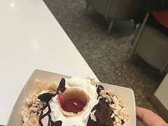 -DQ·蛋糕·冰淇淋(河东万达店)