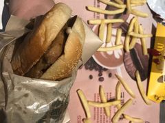-麦当劳(宝山大厦店)