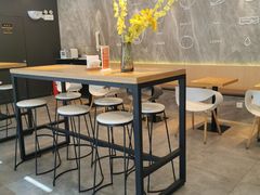 大堂-龙治汉堡(中华城店)