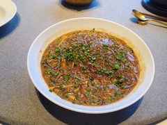 沙蒜烧豆面-新荣记(BFC外滩金融中心店)