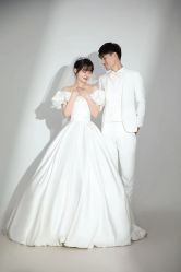 -雪中彩影婚纱摄影·微光艺术中心