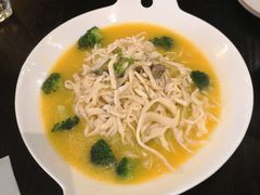 -梧桐树下(云锦世家店)