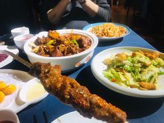 -伊带伊路新疆美食府(呼家楼店)