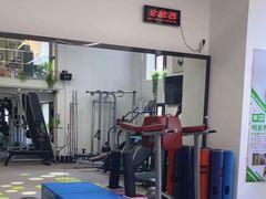 -悦耐私教健身馆(保利中心店)