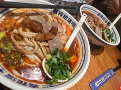 -鑫花溪牛肉米粉(东环大润发店)