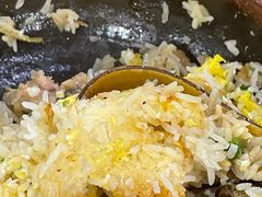 -容里煲仔饭(利丰北路店)