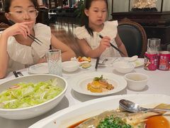 -醉辉皇上海之巅(上海中心大厦店)