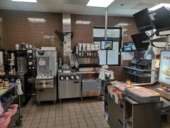 -麦当劳(江滨北路得来速餐厅)