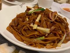 干炒牛河-稻香酒家·34年老字号·港式粤菜(汉街店)