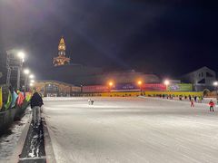 -采薇庄园四季滑雪场