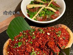 -三出山火锅(南京万象天地店)