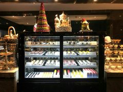 -半岛翡丽海鲜自助餐厅(观风亭店)