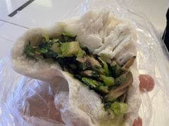 -白玉兰食品甜凤店(合生汇店)