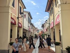 -佛罗伦萨小镇广佛名品奥特莱斯(疏港路店)