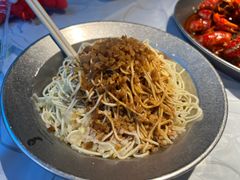 -巴厘龙虾·榜首油焖大虾(洞庭·艺术洋房店)