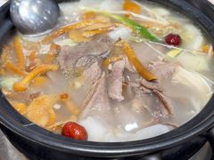 -九寨特色牦牛肉汤锅 羊肉汤锅