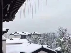 -苏堤停车场