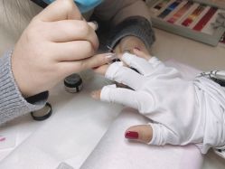 -初颜品佑肌肤管理