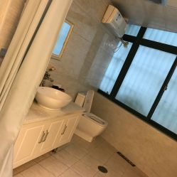 -悦芳庭美肤美体品牌集合店