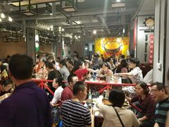 大堂-钢管厂歆瑞源油卤串串香(春熙路太古里店)