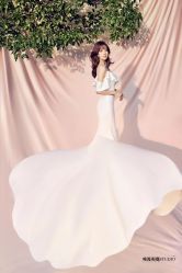 欧美时尚-巴黎婚纱摄影工作室