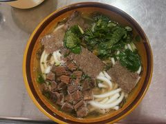 -花溪牛肉粉(八鸽岩店)