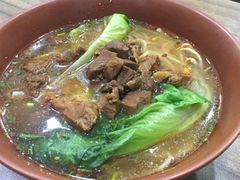 红烧牛肉面-天府面庄(天平路店)