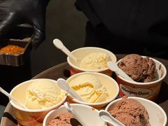 -铭牛烧肉·和牛海鲜自助(高新月牙湖店)