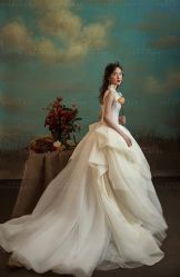 -雪中彩影婚纱摄影·微光艺术中心