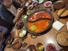 -巴卤社老火锅(财富店)
