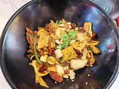 -醉人椒麻辣香锅(上地华联店)