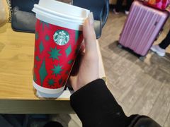 -星巴克(广州南站A18检票口楼上)