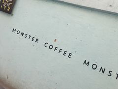门面-怪兽咖啡 Monster Cafe