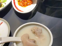 -麻六记(凤凰汇店)