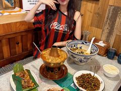 -蜗牛小馆醉乡民谣云南菜(惠新西里店)