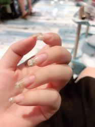 -阿噶西美甲美睫