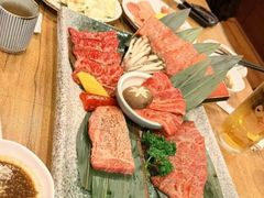 -炼火烤肉店