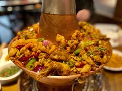 麻辣酱香蛙锅-沪小二铜炉蛙锅(苏州中心星悦汇店)