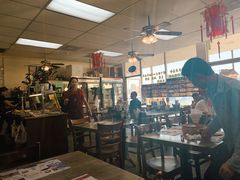 -车库美食餐厅